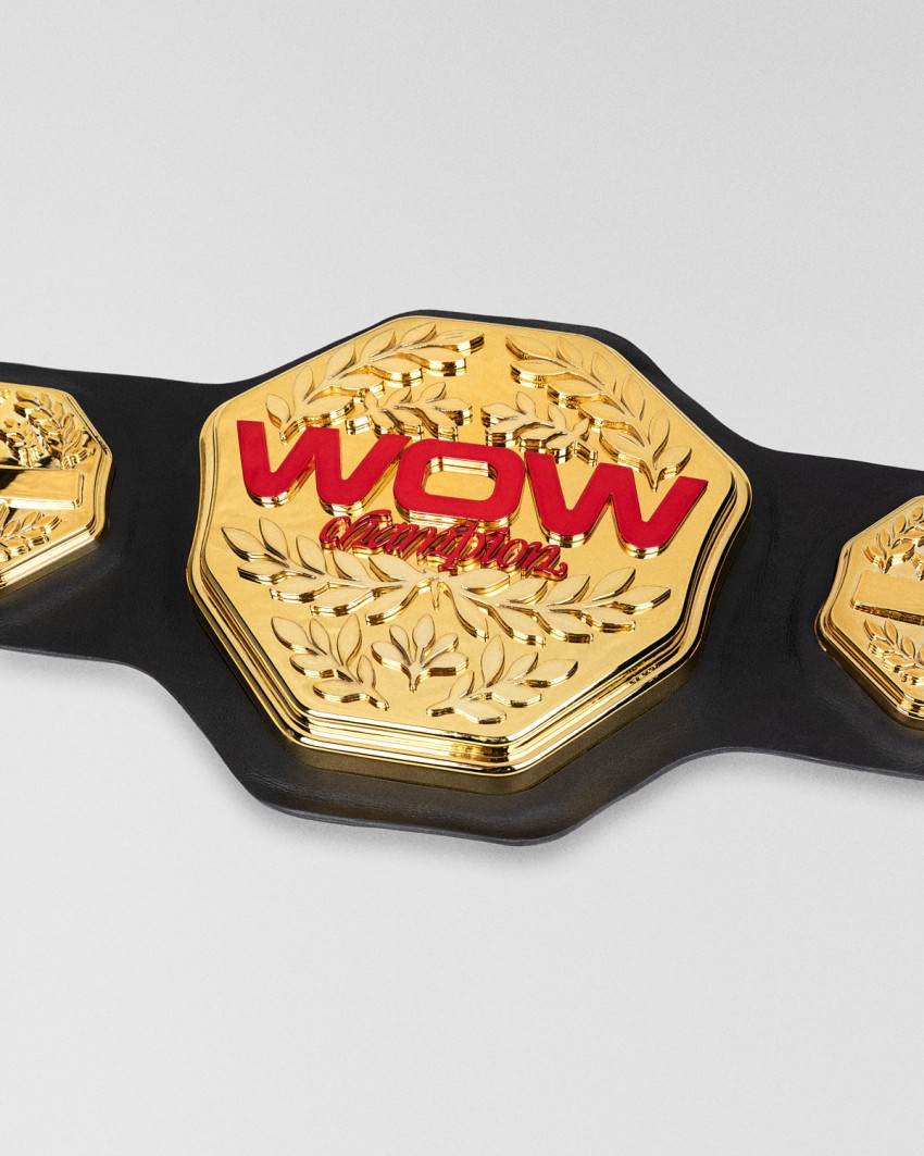 Trofeo di MMA realizzato su misura per WOW, 2025. Trofeo cintura MMA